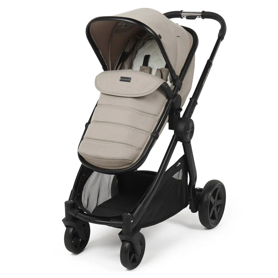 Babylo Panorama XTi Travel System including iSize Car Seat & Isofix Base