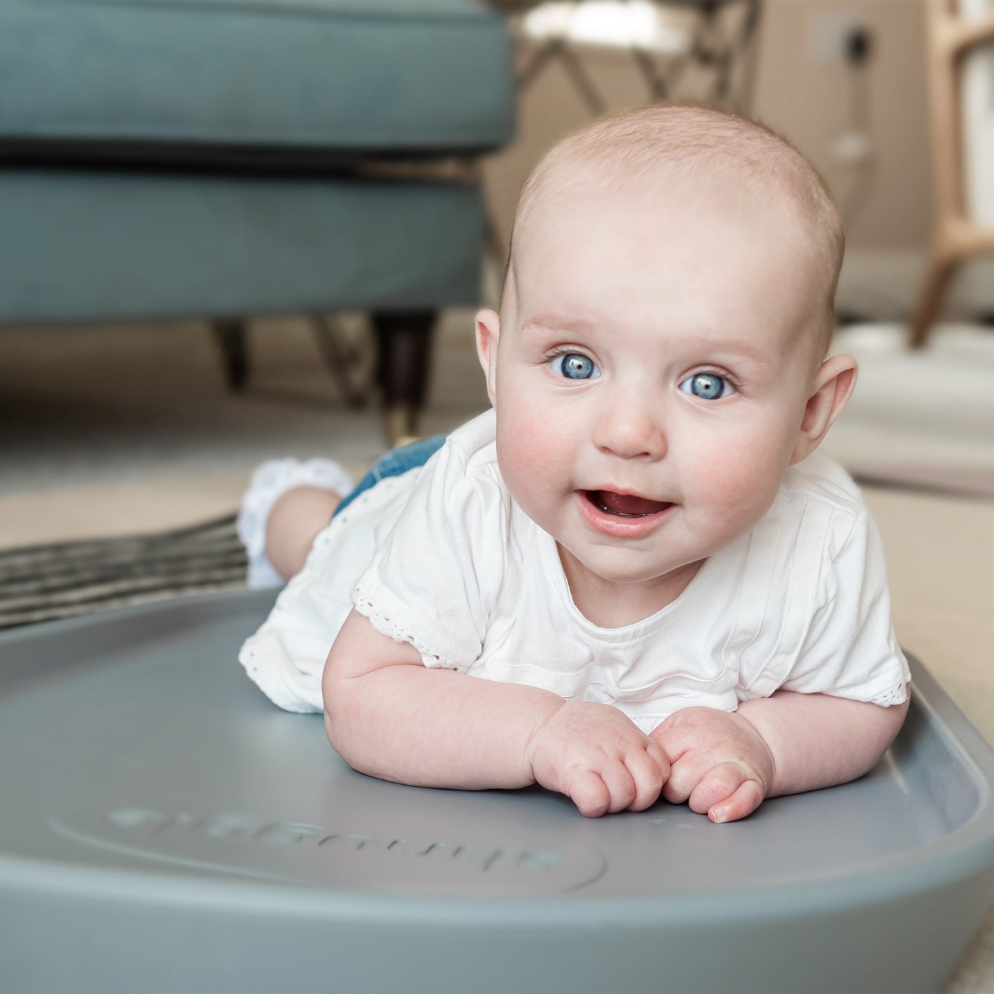 Shnuggle Squishy Changing Mat – The Ultimate Comfy & Hygienic Changing Solution- Grey