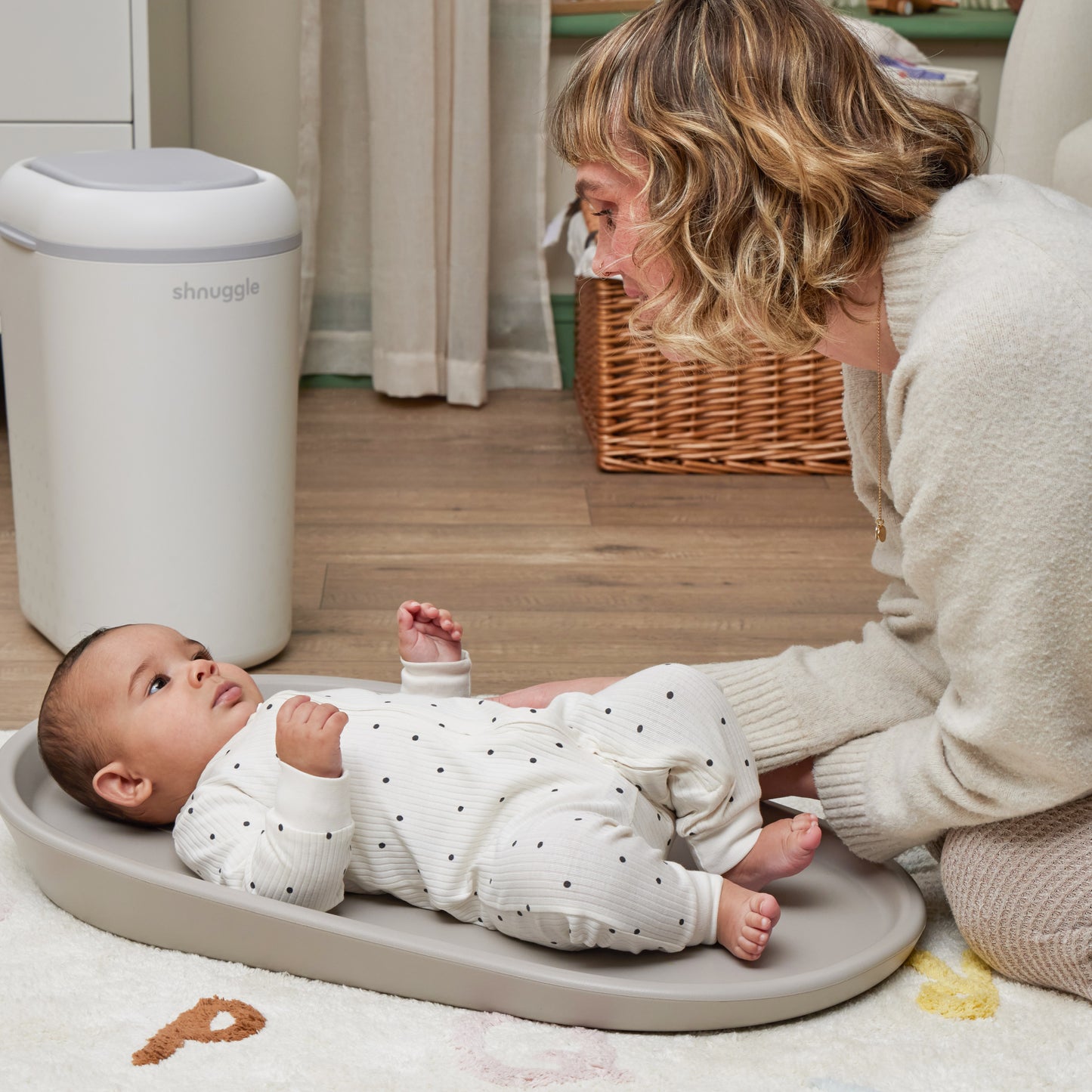 Shnuggle Eco-Touch Nappy Bin | Odour-Locking & Eco-Friendly- White/Grey