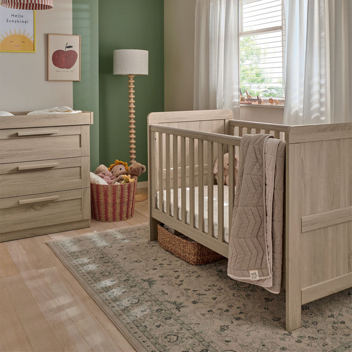 Mamas and Papas Atlas 2 Piece Cotbed Set with Dresser Changer - Light Oak