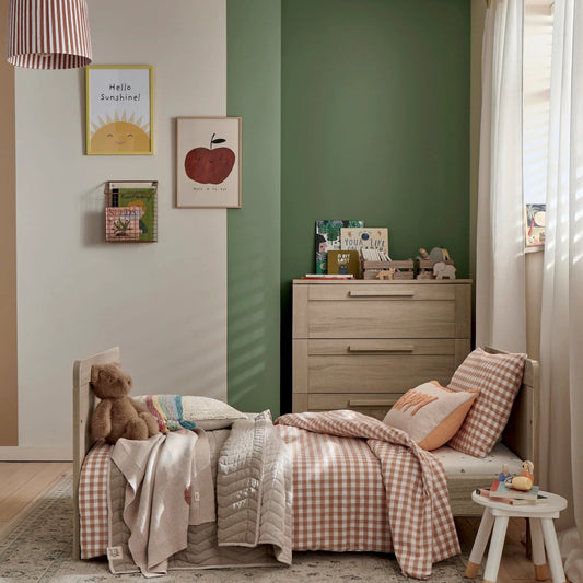Ensemble lit bébé 3 pièces Atlas de Mama's And Papa avec commode et armoire, chêne clair