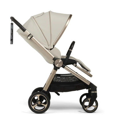 Mamas and Papas Vardo Pushchair Ultimate Newborn Bundle with Cybex Cloud T (14 Pieces) - Shell