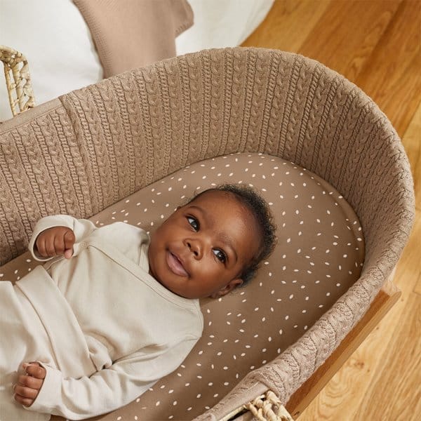 The Little Green Sheep Organic Knitted Moses Basket, Mattress & Natural Rocking Stand