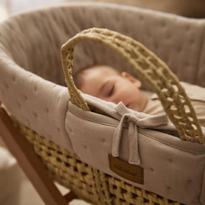 The Little Green Sheep Dimple Quilted Moses Basket, Mattress & Walnut Rocking Stand