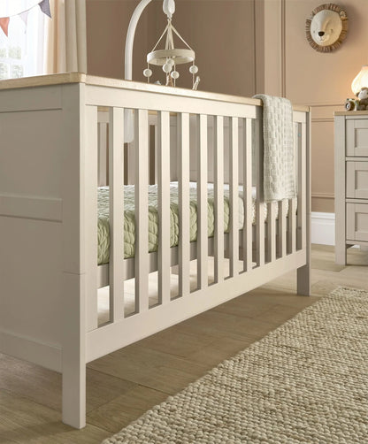 Wedmore 2 Piece Cotbed Set with Dresser Changer - Cashmere/Oak