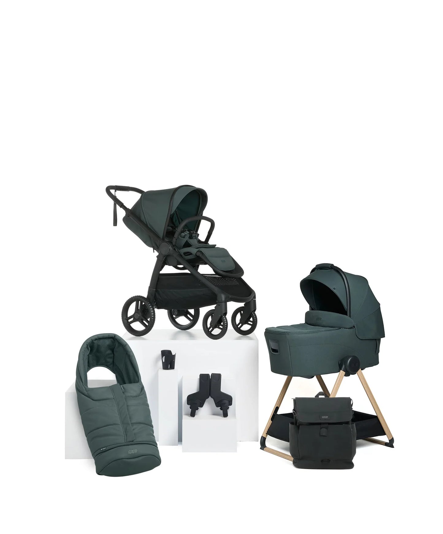 Mamas & Papas Ocarro 2 Essential Bundle (7 piece)